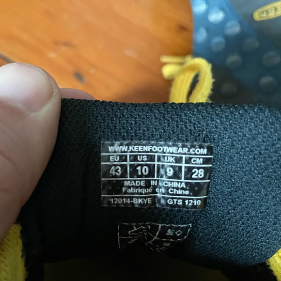 Men's Keen A86 Sports Shoes Sneakers GTS 1210 - Picture 6 of 6